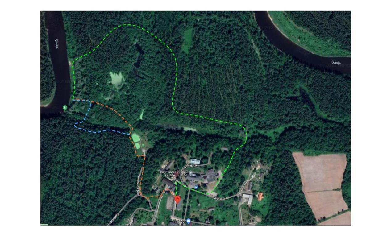 Апартаменты Ozolu Gatve 2- No Cesim 7 Km Янмуйжа Экстерьер фото